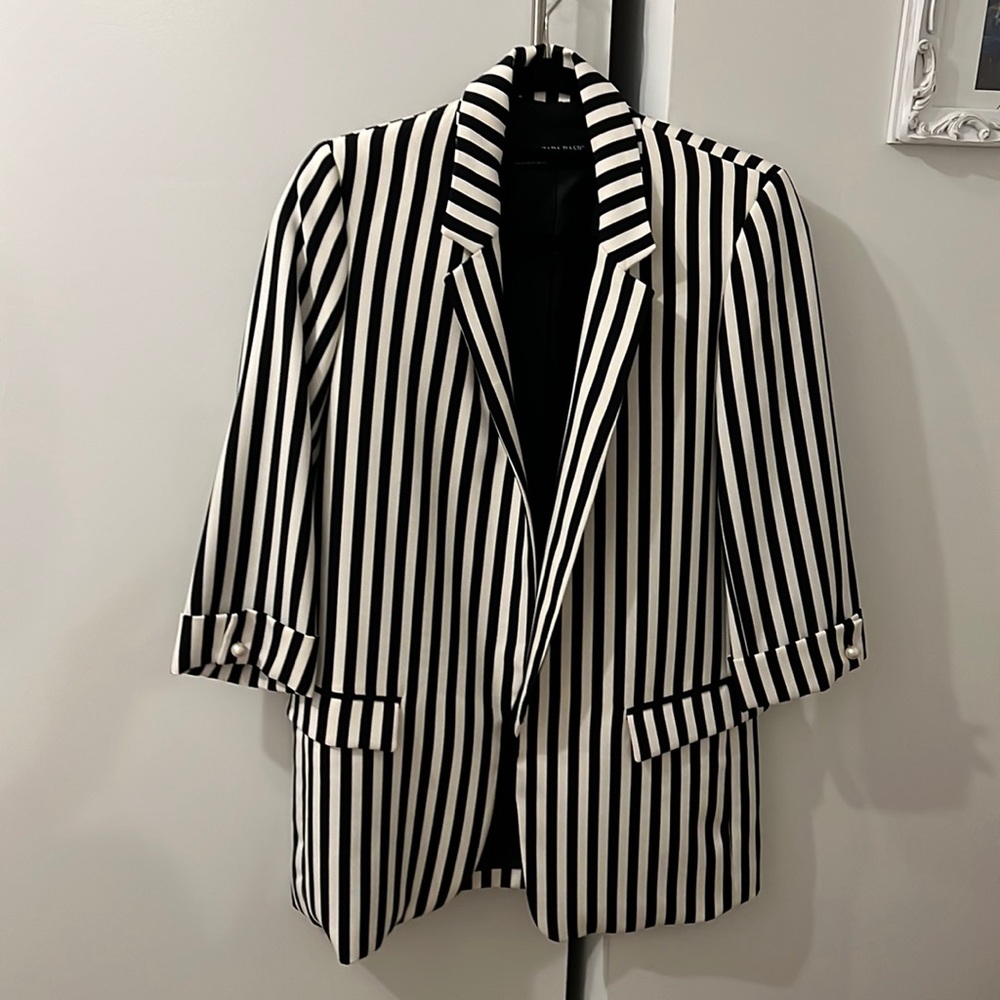 Zara basic stripe blazer